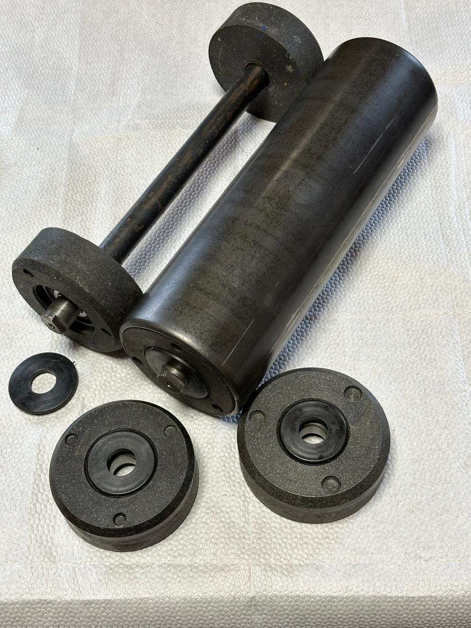 Ролик конвейерный разборный с лабиринтным уплотнением 108х460 подш.204